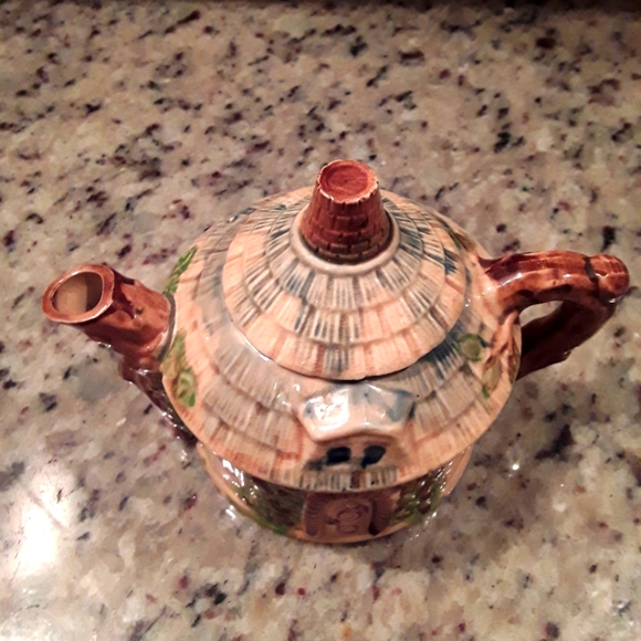 Antique Teapot - Picture 4 of 7